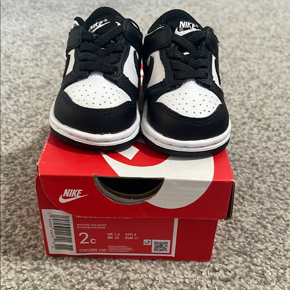 Nike Black and White Sneakers Dunk Low Size 2C
